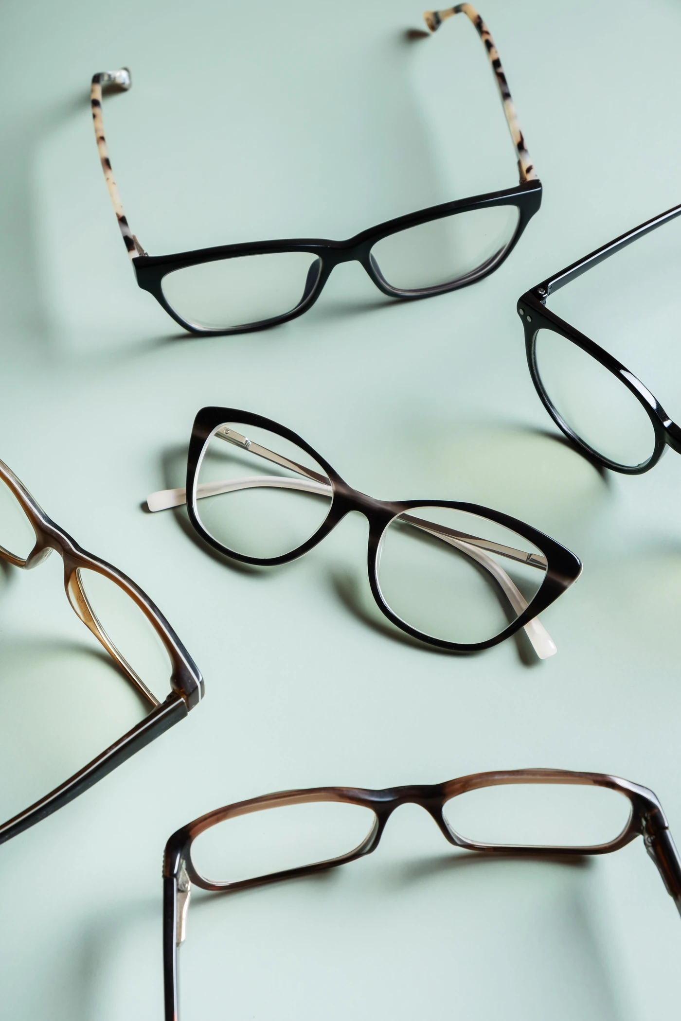 Selección de monturas de gafas vintage exclusivas en Almería